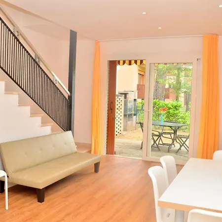 Villa Elegant Near The - Beahost Bibione
