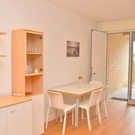 Elegant Near The Beach-beahost Villa *