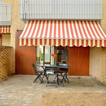 Elegant Near The Beach-beahost Villa