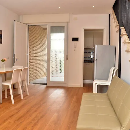 Villa Elegant Near The Beach-beahost *
