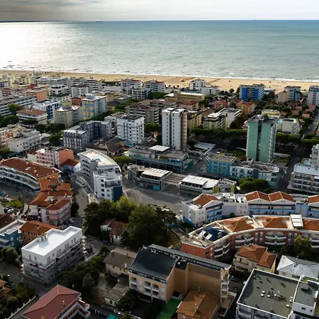 Elegant Near The Beach-beahost *