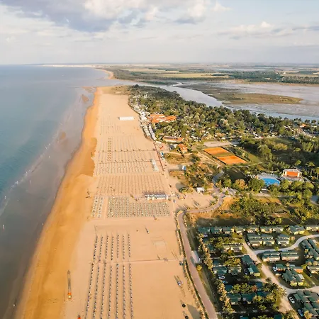 Elegant Near The Beach-beahost *