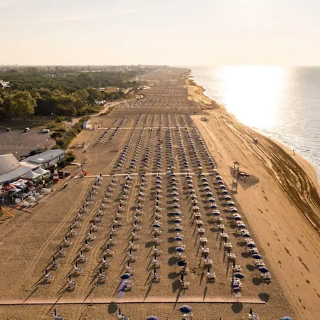 Villa Elegant Near The Beach-beahost Bibione